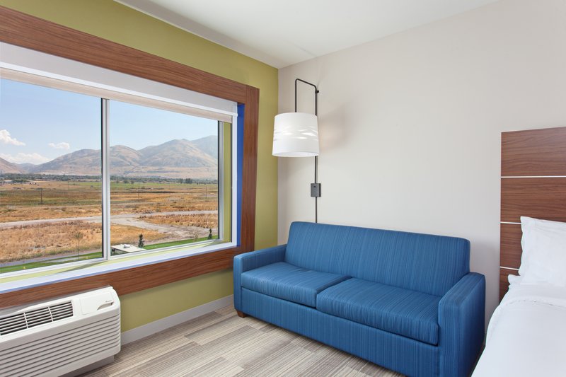 Holiday Inn Express and Suites Brigham City – North Utah