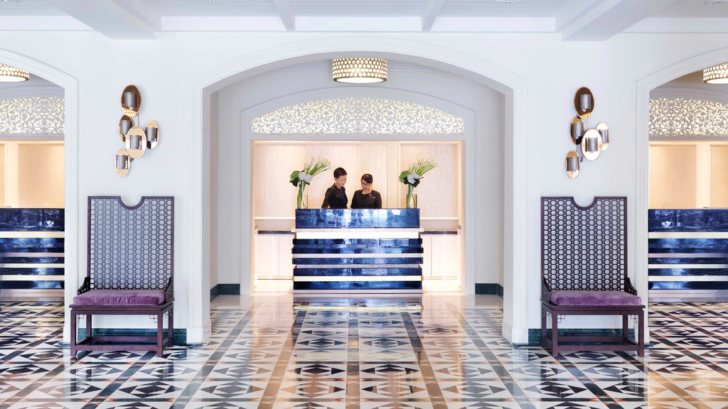 Hotel Lobby