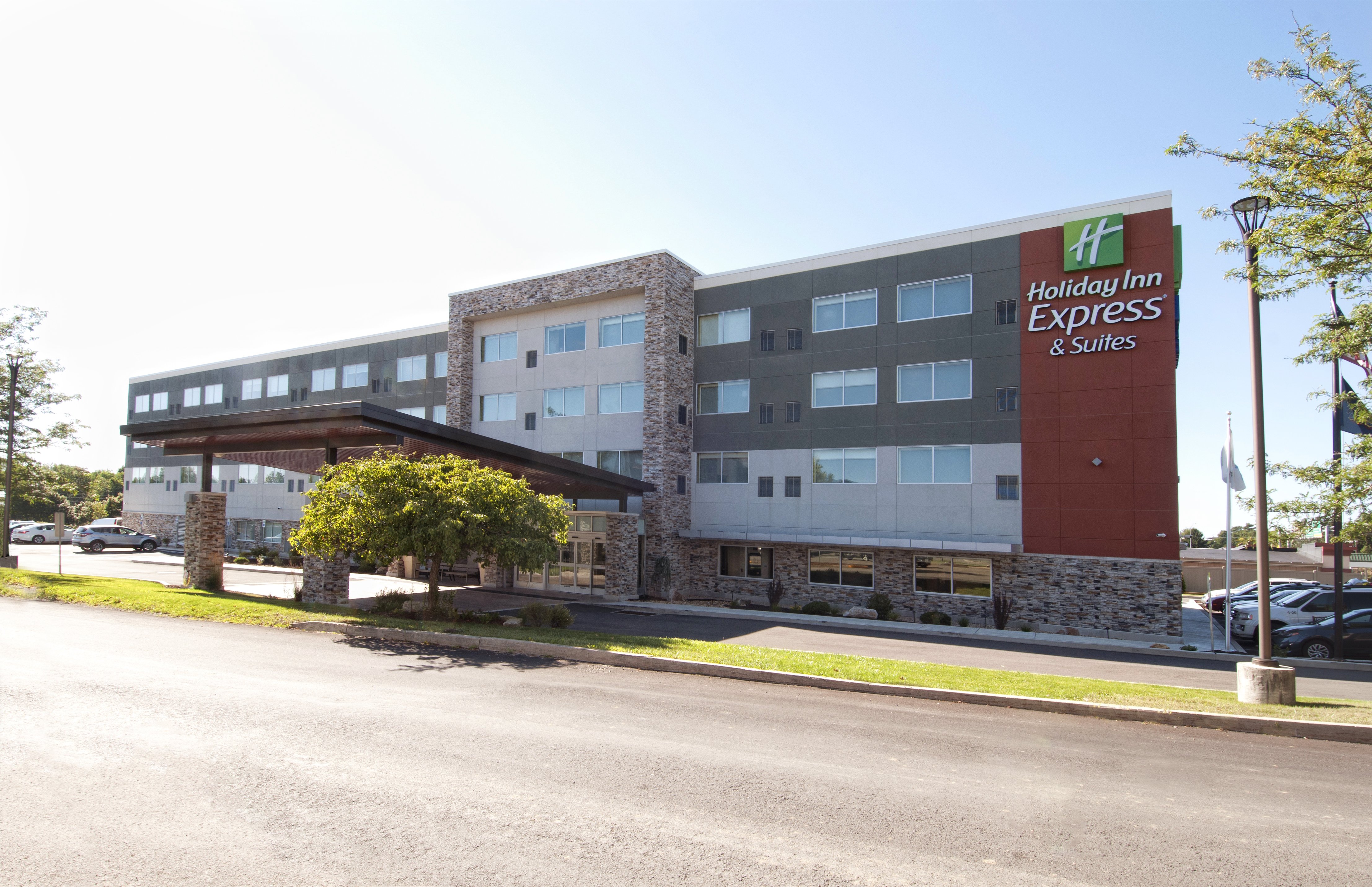 Holiday Inn Express & Suites Johnstown
