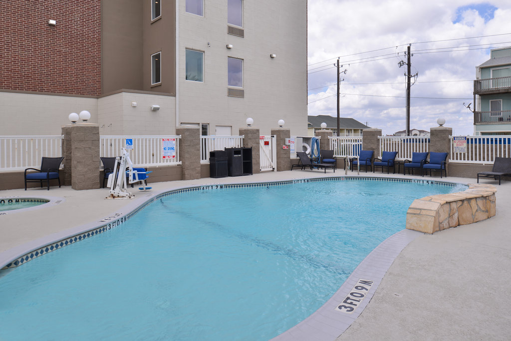 Take a dip! Our outdoor swimming pool is open for your enjoyment.