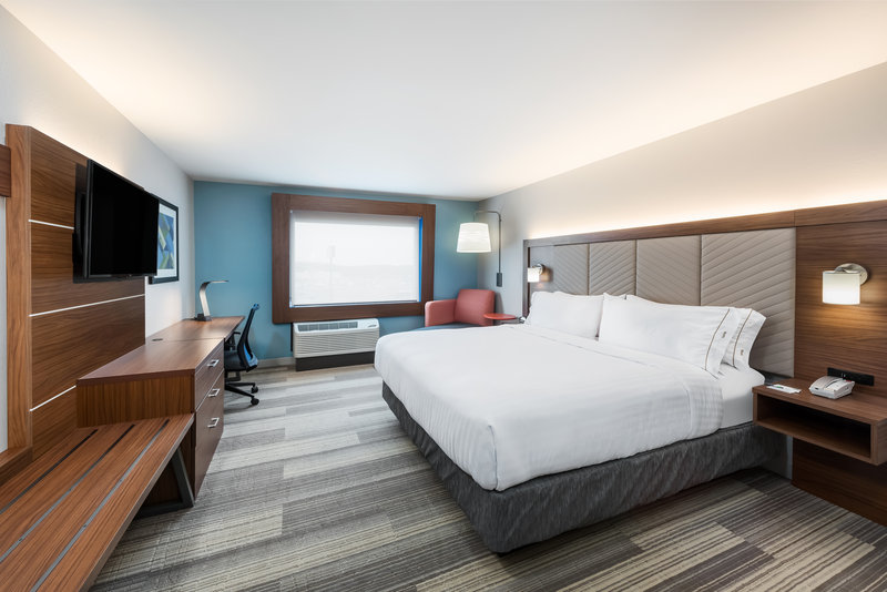 Holiday Inn Express and Suites West Plains Southwest