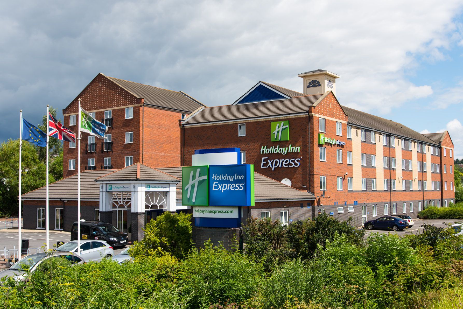 Welcome to Holiday Inn Express Newcastle Gateshead