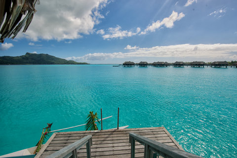 Pontoon Overwater Villa