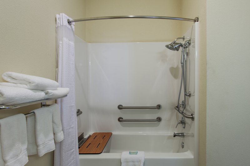 HOLIDAY INN EXP STES CLARKSVIL