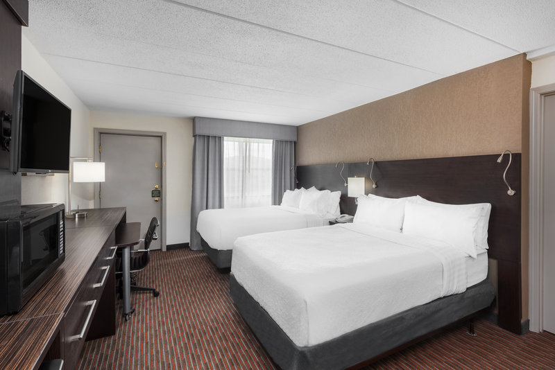 HOLIDAY INN SIX FLAGS EUREKA