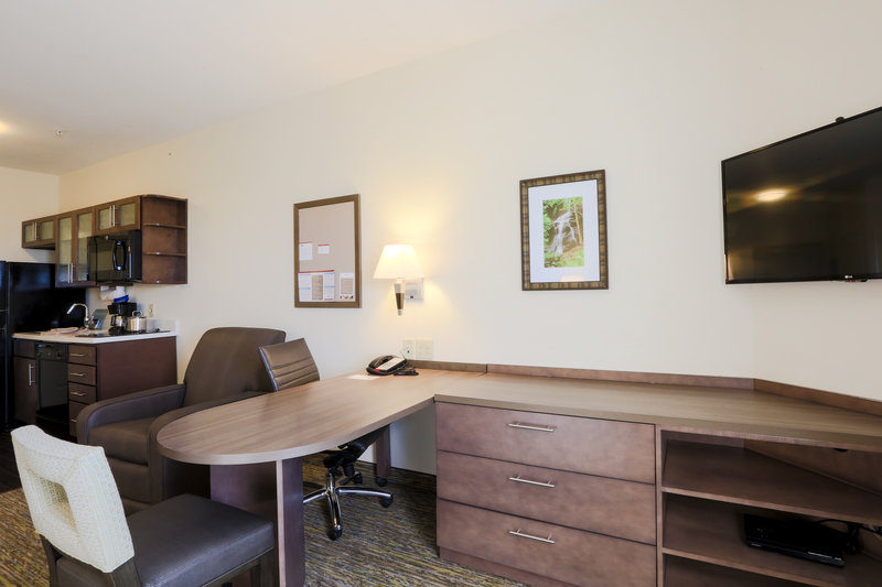 Candlewood Suites Auburn