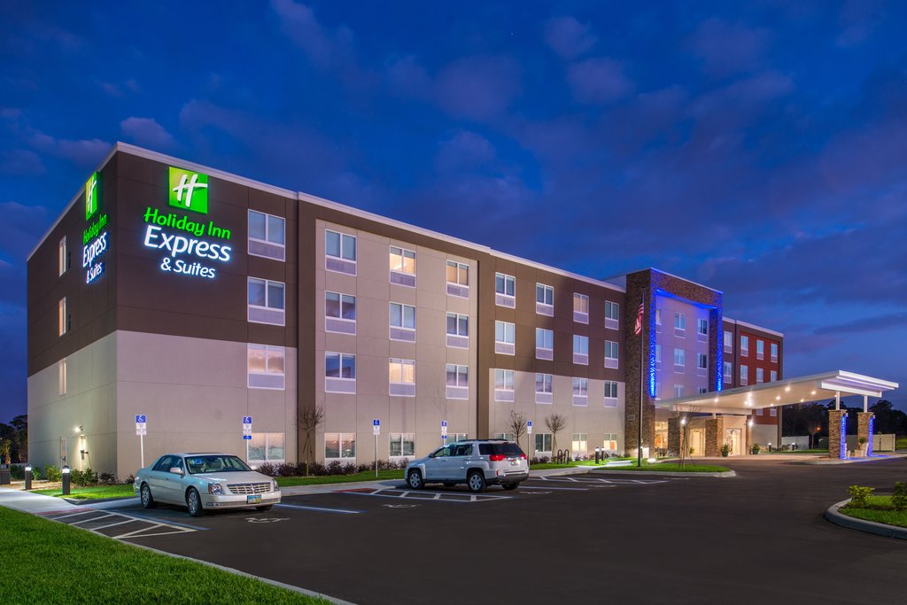 Holiday Inn Express & Suites WEST MELBOURNE, Brevard