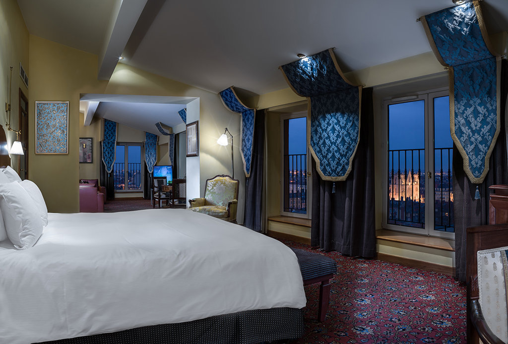 Guest photo