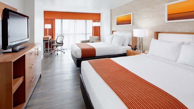 HOLIDAY INN SAN ANTONIO RIVERWALK