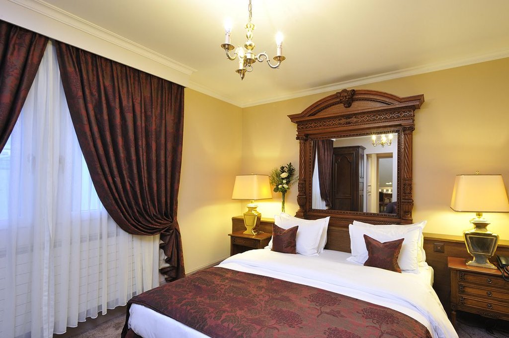 Guest photo