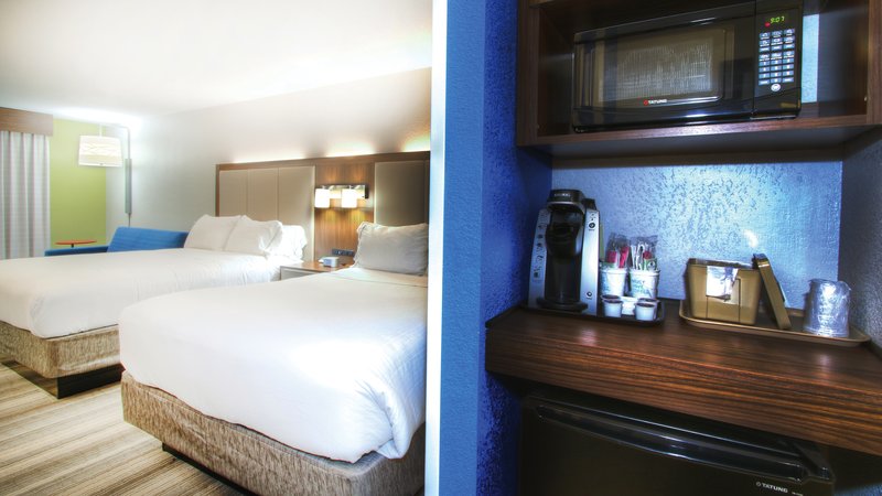 HOLIDAY INN EXP STES MAGNOLIA