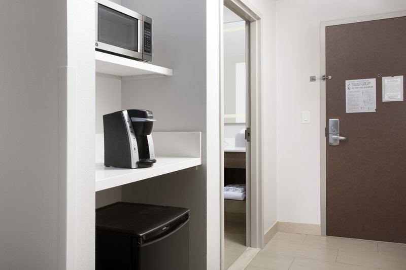 Holiday Inn Express Jacksonville Beach