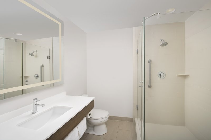 Holiday Inn Express Jacksonville Beach
