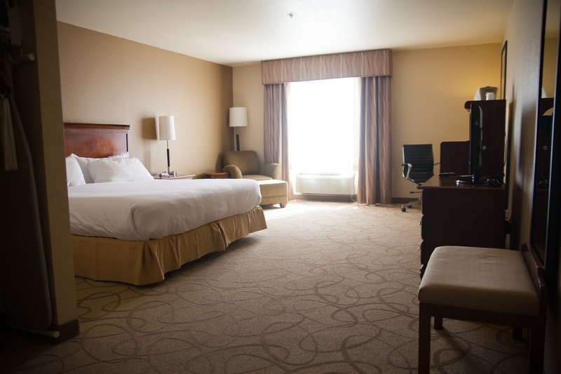 Holiday Inn Express and Suites Mountain Home