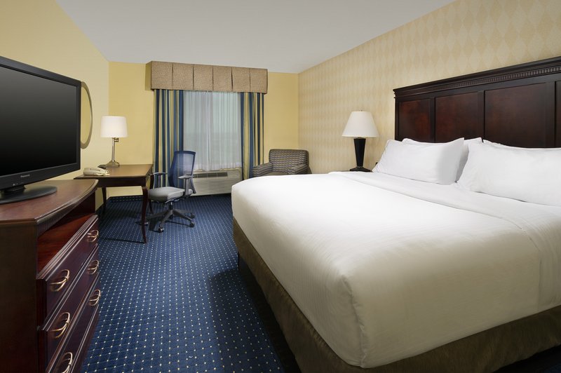 HOLIDAY INN EXP STES SEA WORLD
