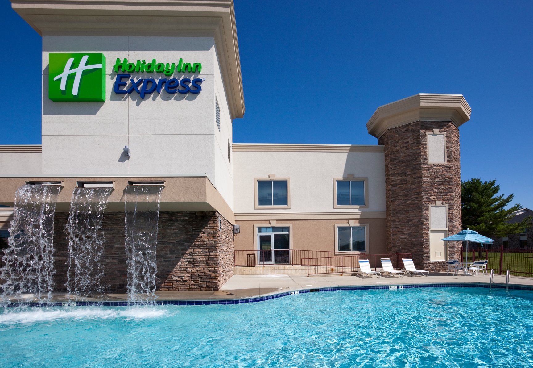 Enjoy a family vacation here at Holiday Inn Express!