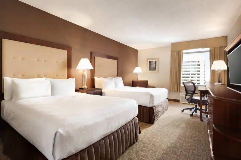 Crowne Plaza Hotel Reagan National Airport
