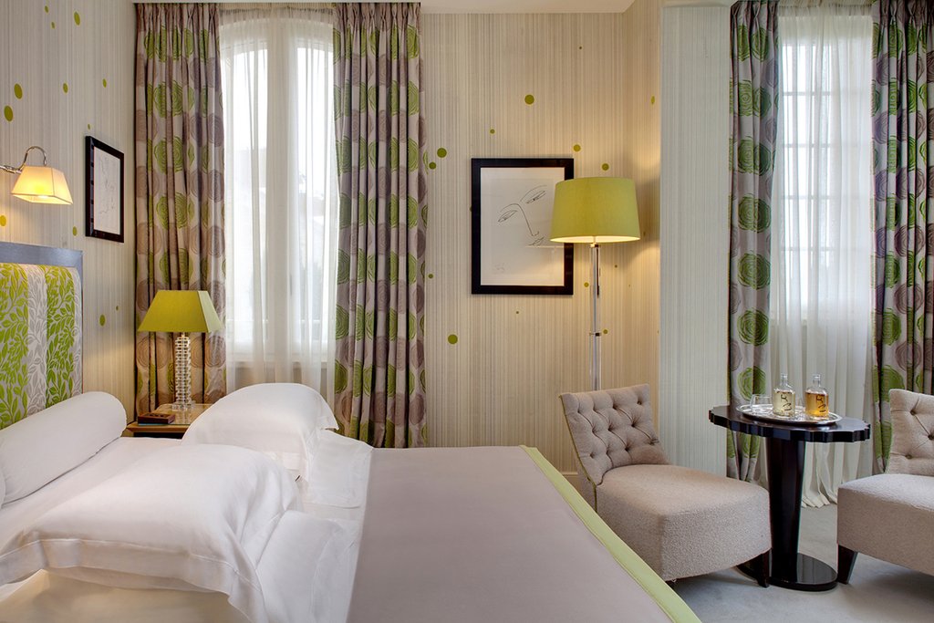 Guest photo
