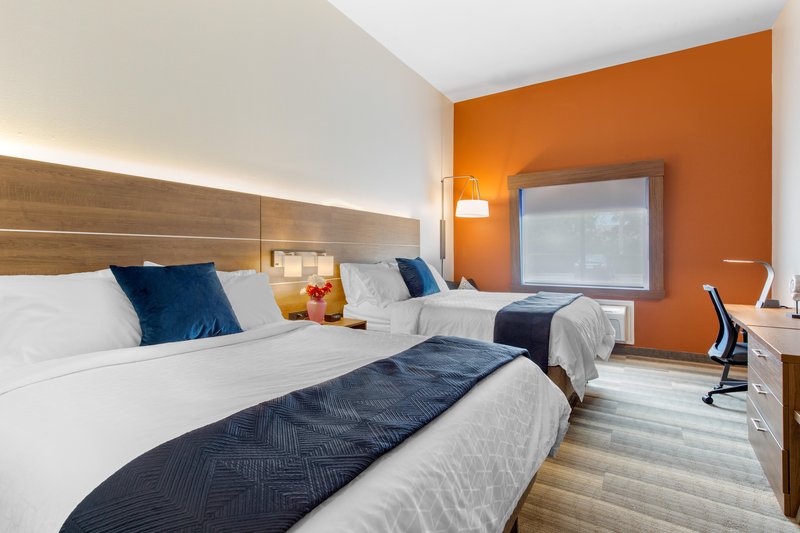 TWO QUEEN BEDS NONSMOKING