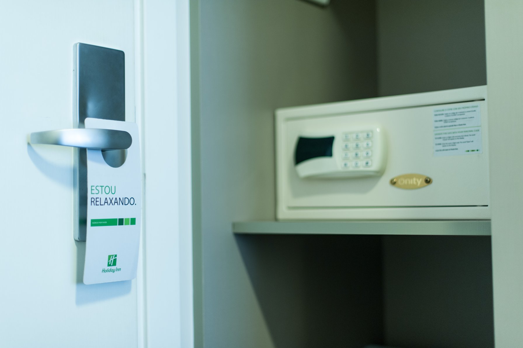 Holiday Inn Belo Horizonte Savassi Room Type - 1 King Standard Mid Floor