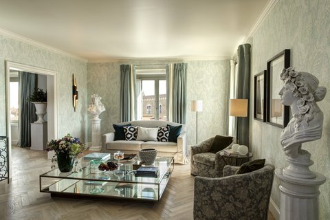 Hotel Savoy - Artist Suite