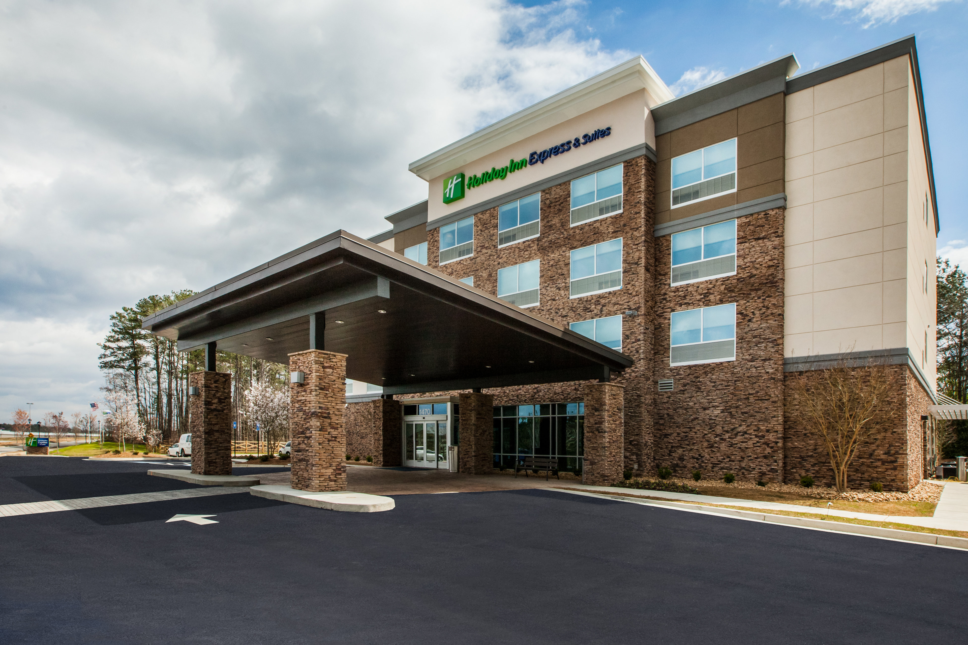 Holiday Inn Express & Stes Atlanta North