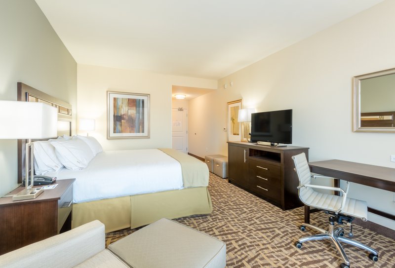 Holiday Inn Express and Suites Castle Rock