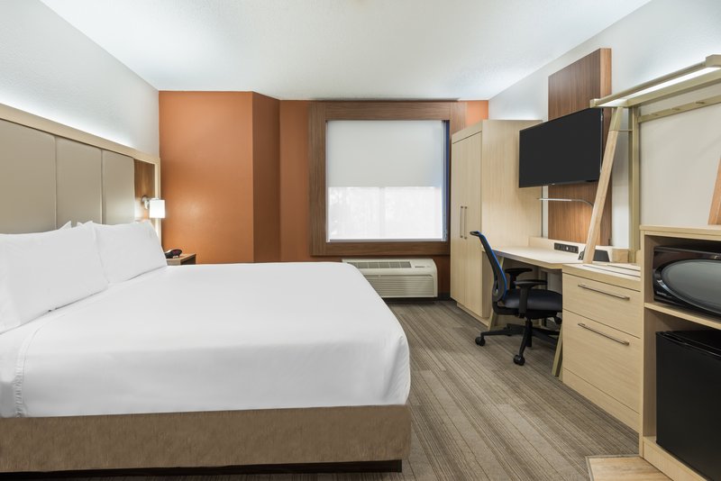 HOLIDAY INN EXP UNIVERSAL-ORL