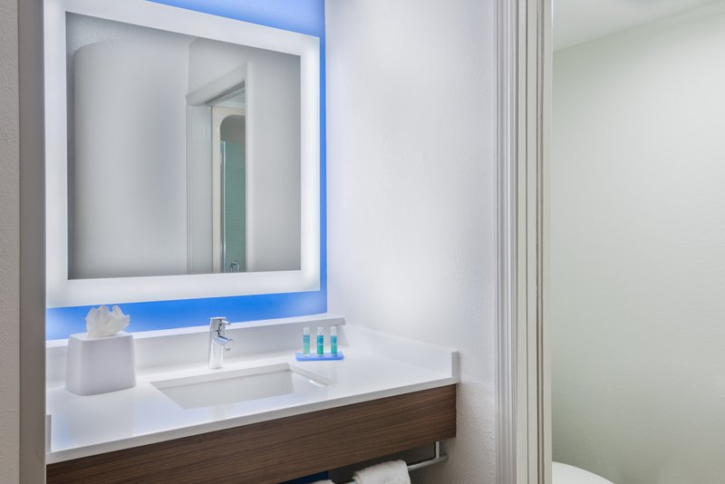 HOLIDAY INN EXP UNIVERSAL-ORL