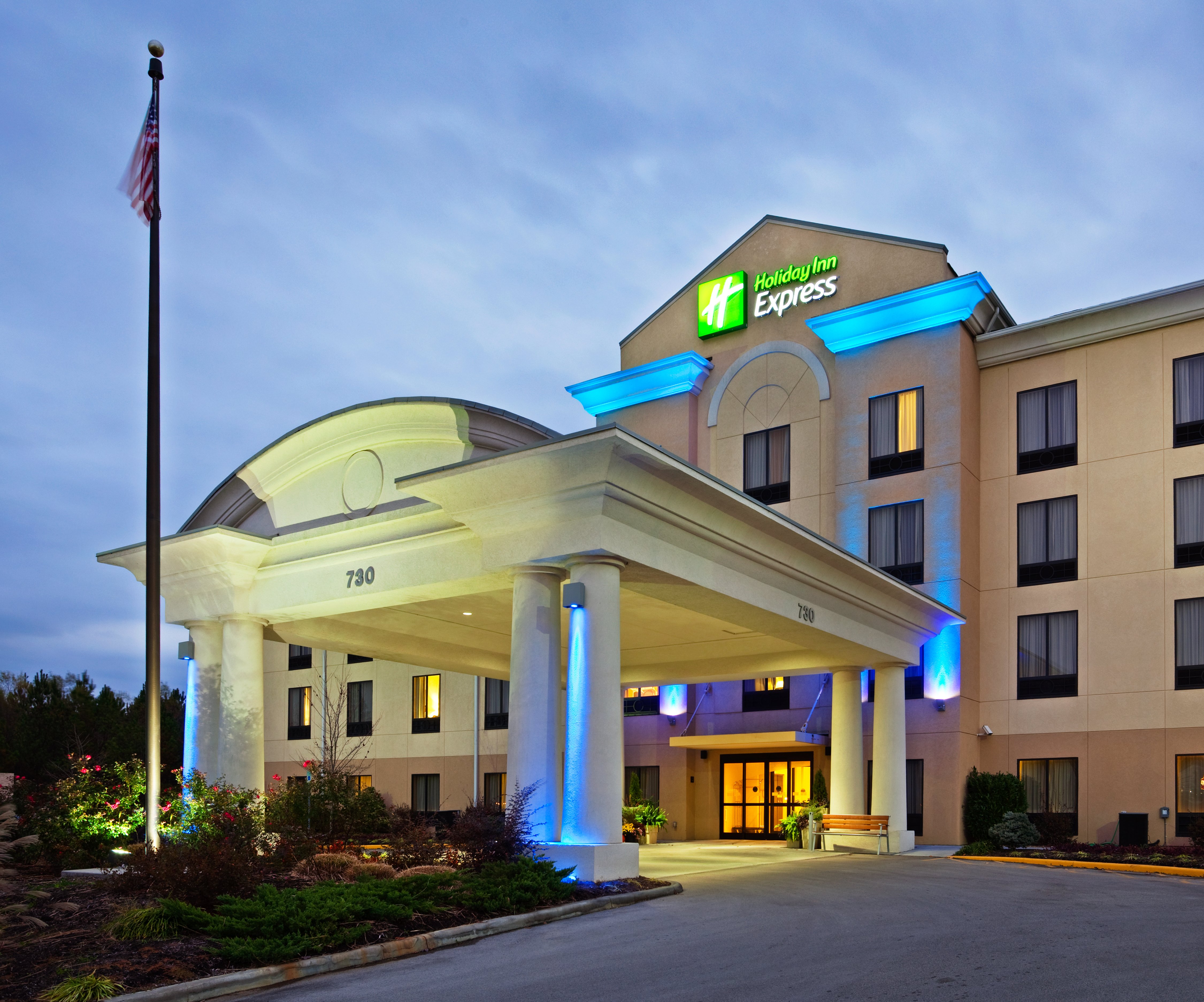 Holiday Inn Knoxville-Strawberry Plains