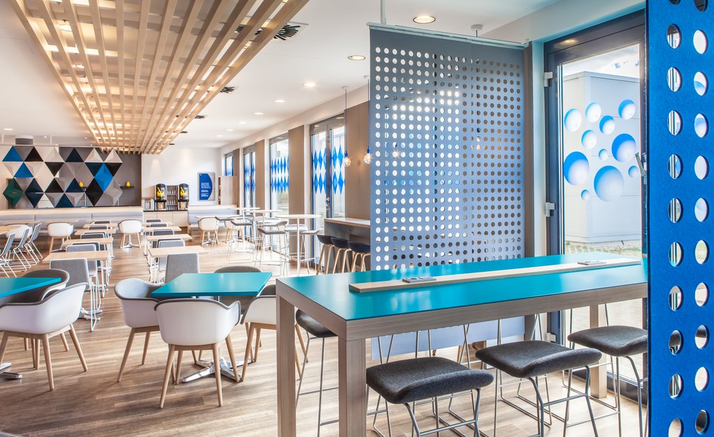 Handy charging points and inclusive Wi-Fi in the open plan lobby.