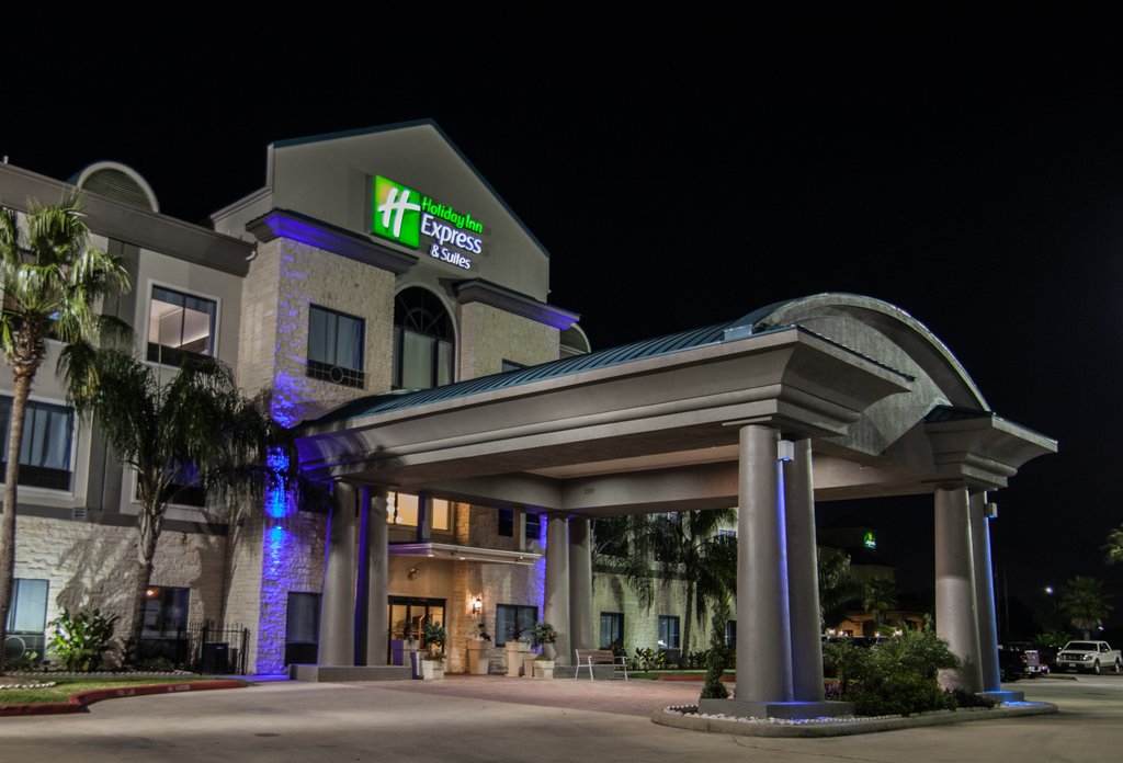 Holiday Inn Express Alvin, Texas - Grand Porte Cochere