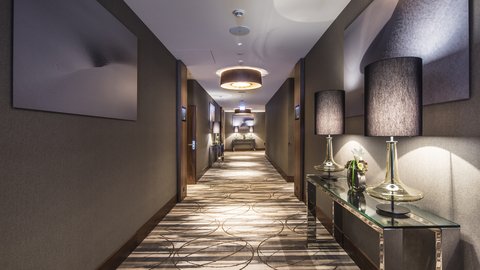 Meeting Corridor