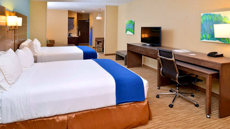 Holiday Inn Express and Suites Schulenburg