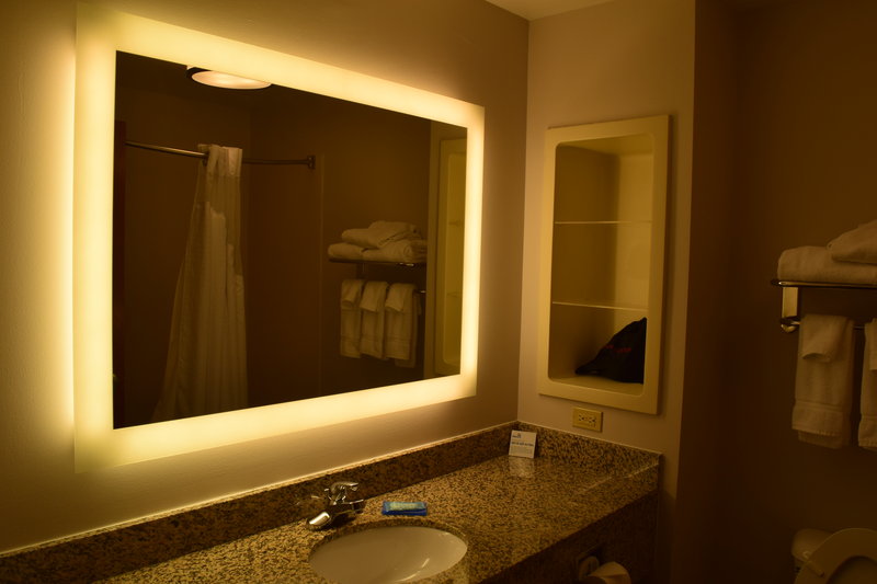 HOLIDAY INN EXP STES SPARTA