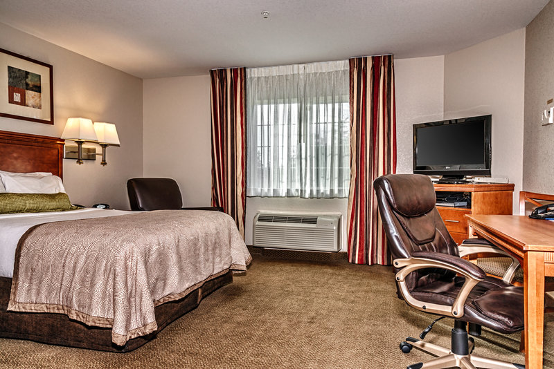 CANDLEWOOD SUITES OAK HARBOR