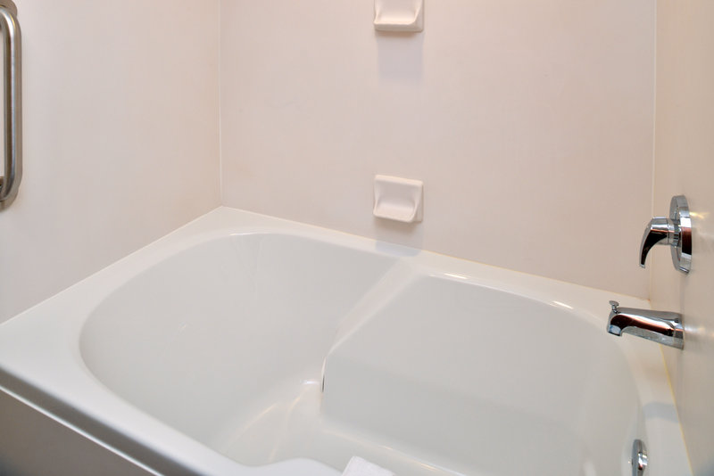 Holiday Inn Express & Suites St. George North – Zion
