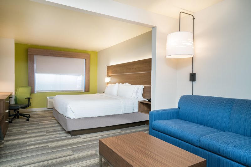 HOLIDAY INN EXP STES ROCKY MNT