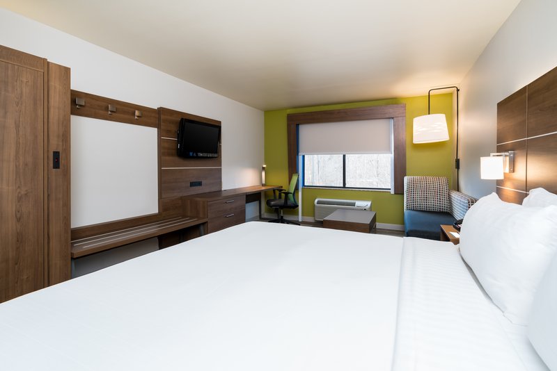 HOLIDAY INN EXP STES ROCKY MNT