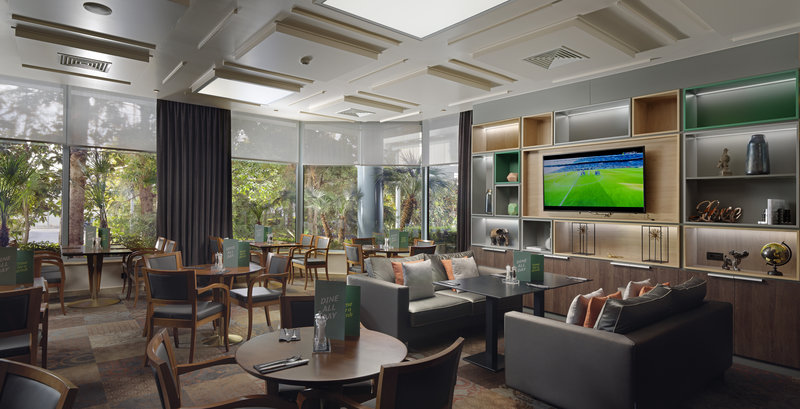 Holiday Inn Athens Attica Avenue