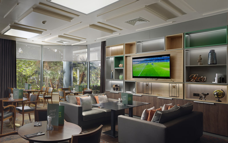 Holiday Inn Athens Attica Avenue