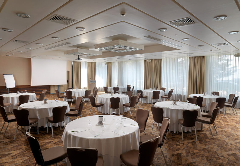 Holiday Inn Athens Attica Avenue