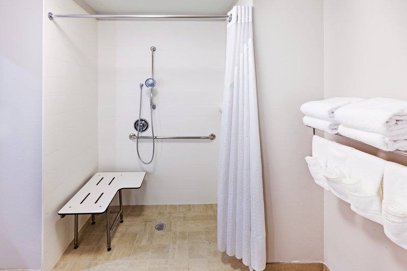 KING MOBIL ACCESSIBLE ROLL IN SHWR NOSMK