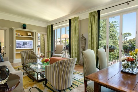 RFH Hotel de Russie - Valadier Suite Living Room