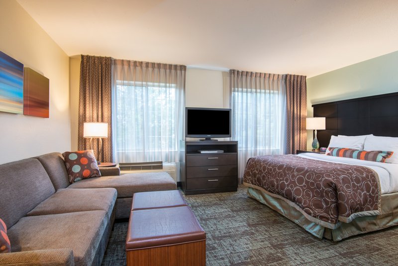 STAYBRIDGE SUITES WEST