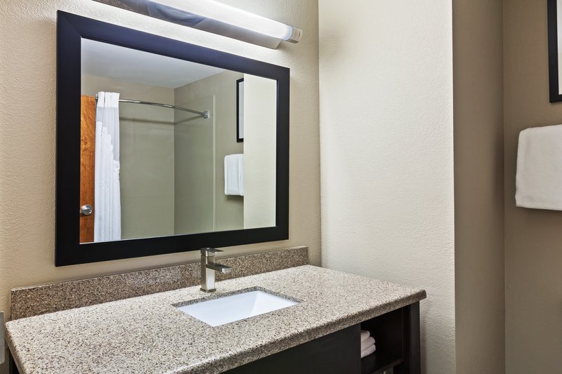 Holiday Inn Express & Suites GLENPOOL (TULSA AREA)