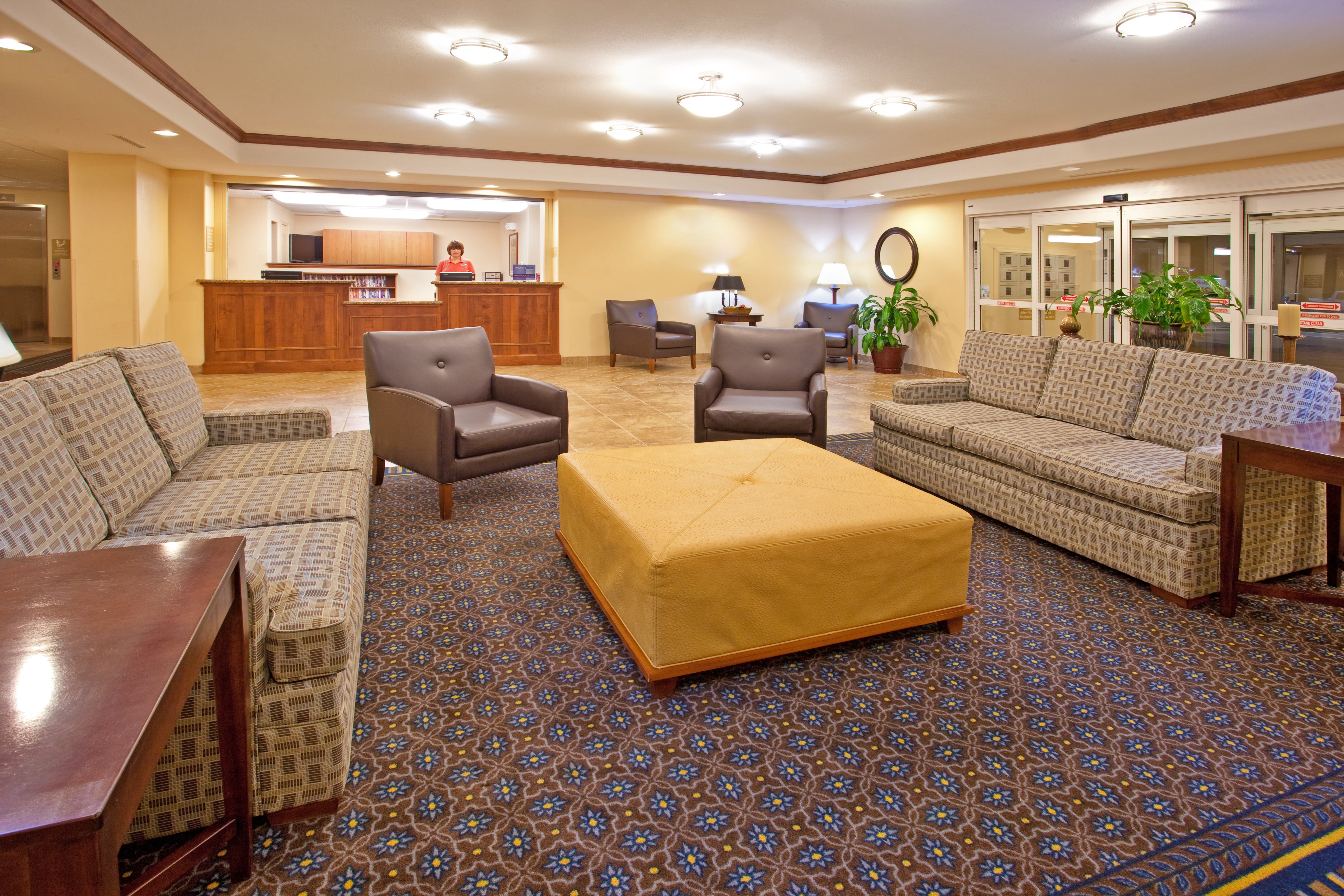 Holiday Inn Express and Suites Roswell