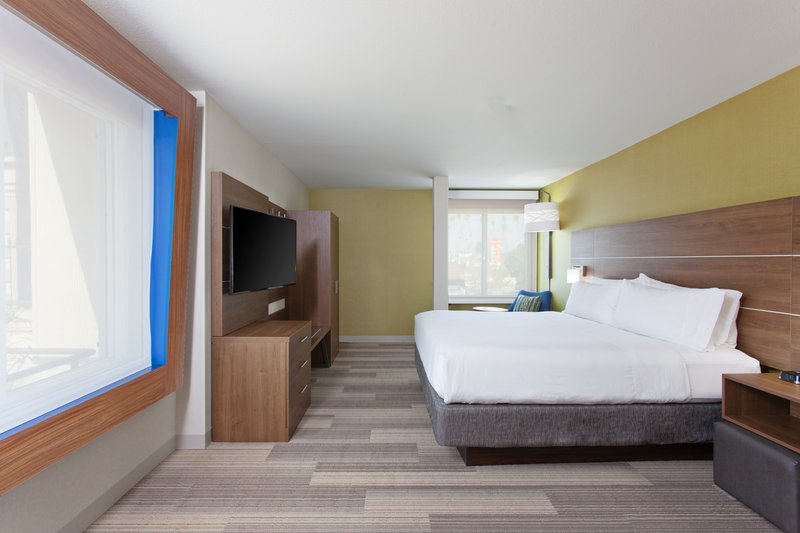 HOLIDAY INN EXP STES COLORADO