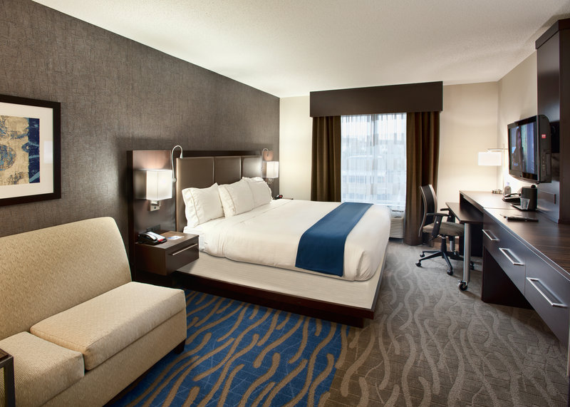 HOLIDAY INN EXP STES SOUTH MAL