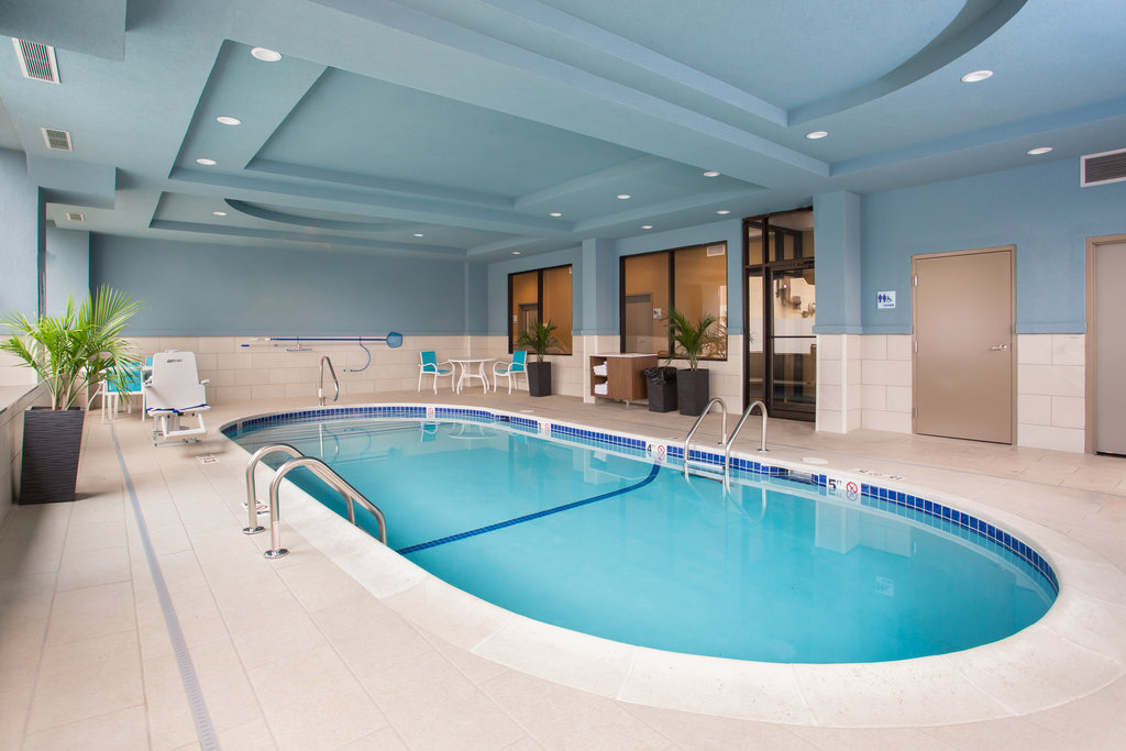 Holiday Inn Express SPRINGFIELD DOWNTOWN, Hampden